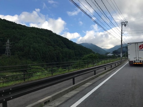 岡谷からは142号で和田峠に登って、ビーナスラインへ