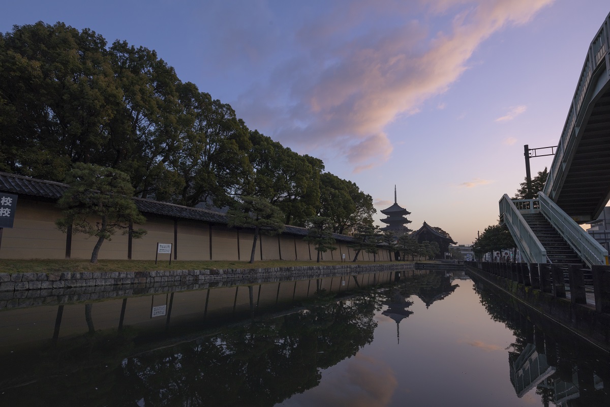 京都の冬 19 世界遺産 東寺 で早朝に朝焼け絶景スポットを訪ねる Nicheee ニッチー テレビリサーチ会社がお届けする情報サイト