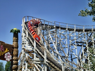 rollercoaster-1073494_1920