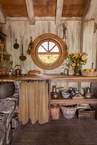 14 - Hobbiton Airbnb - Kitchenette - Credit Larnie Nicolson