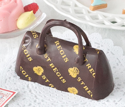 stregis_logo_bag