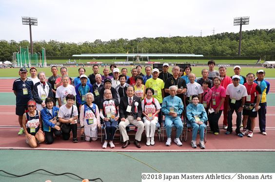 日本マスターズ陸上 Nicheee 第39回全日本マスターズ陸上競技選手権大会は好記録続出 日本記録44 大会新記録135 Nicheee ニッチー テレビリサーチ会社がお届けする情報サイト