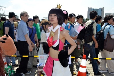 ���ߥ���