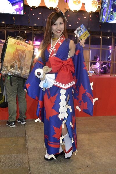 27岡村真依