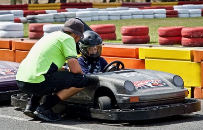 go-cart-3699769_1920