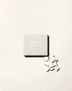 MAISON CACAO『アロマ生チョコレート WHITE VANILLA』