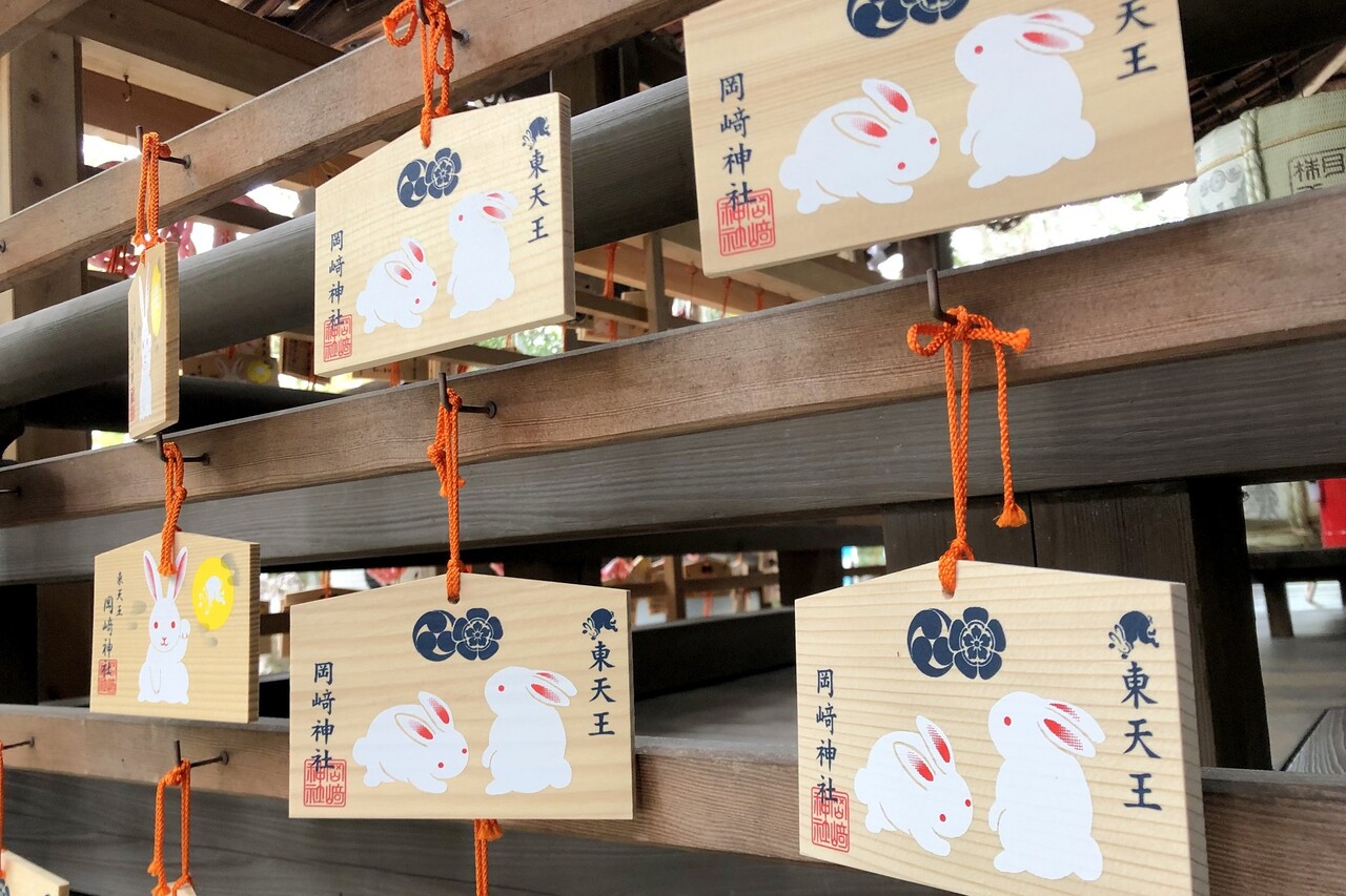 京都にある うさぎ の神社がかわいすぎ 岡崎神社を訪れた Nicheee ニッチー テレビリサーチ会社がお届けする情報サイト