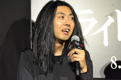 �饤�ȣ���