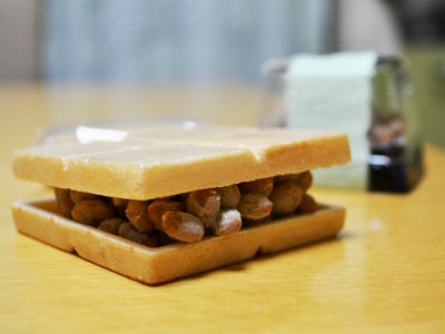 納豆が最中に 最中納豆 を開発した大阪の納豆屋3代目に聞く 納豆が最中に 最中納豆 を開発した大阪の納豆屋3代目に聞く