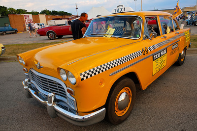 7565989334_9297a2061d_z