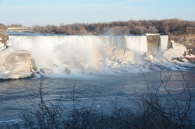 niagara-falls-1623988_640