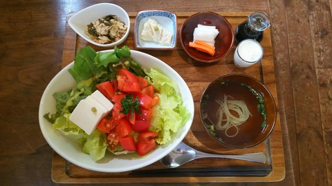 [画像:0456c044-s.jpg]