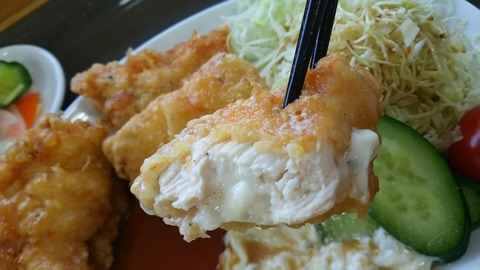 [画像:06e502fc-s.jpg]