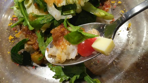 [画像:25c776e7-s.jpg]