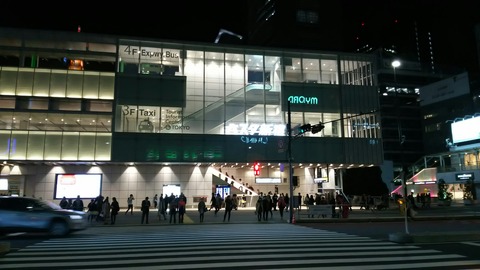 [画像:4d9b8e20-s.jpg]