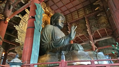 [画像:4e272587-s.jpg]