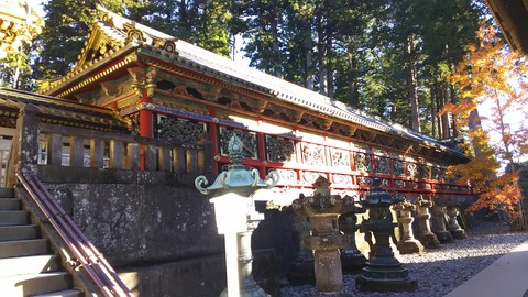 [画像:558db929-s.jpg]