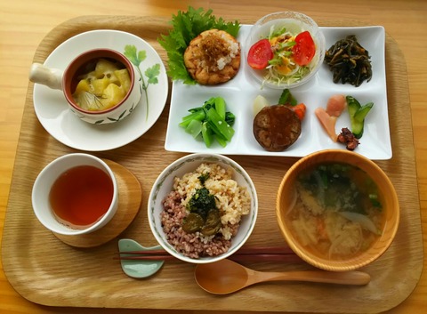 [画像:63fedc8d-s.jpg]