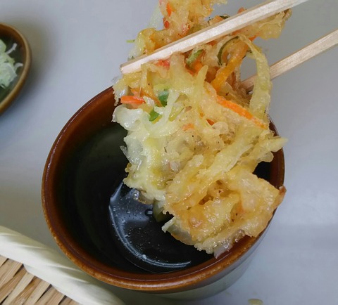 [画像:6441e65a-s.jpg]