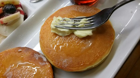 [画像:6e120740-s.jpg]