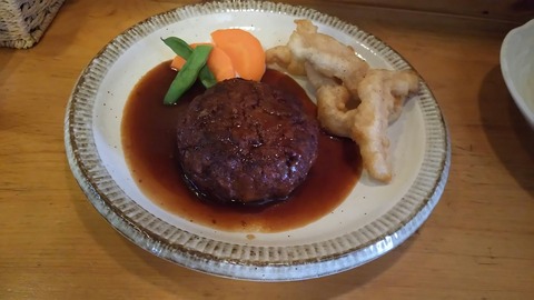 [画像:76089c8c-s.jpg]