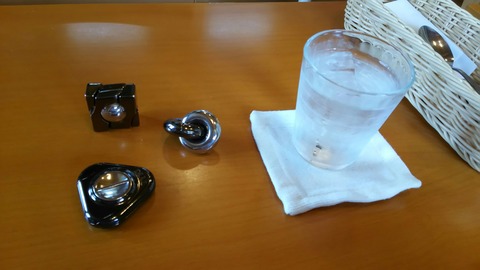 [画像:857b8b6b-s.jpg]