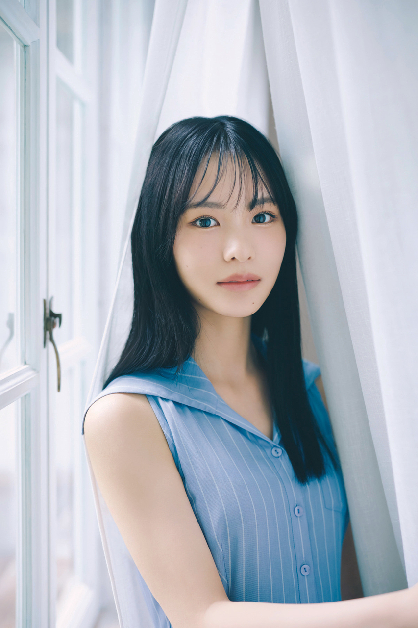 坂道シリーズ クリアファイル 自撮り写真 amagura0223 on X: 