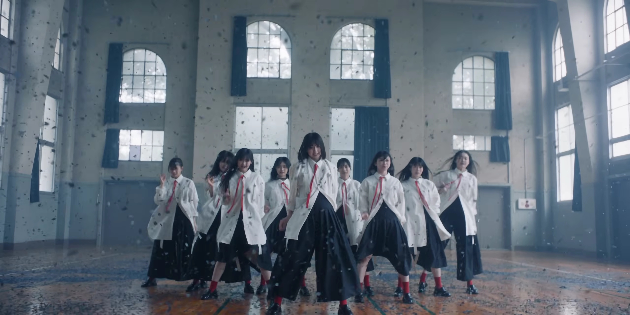 櫻坂46 中川智尋　松本和子　死んだふり　MV衣装 松本和子 櫻坂46 生写真 死んだふり MV衣装 c - メルカリ