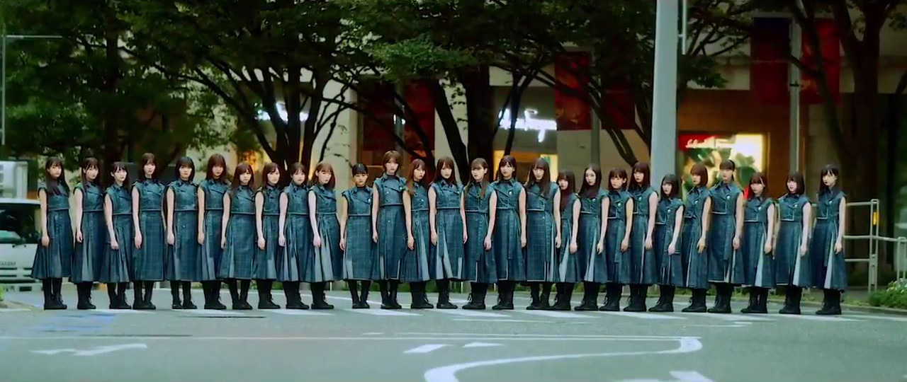 欅坂46 「永遠より長い一瞬」関有美子 直筆サイン入りアナログ盤サイズソロ写真 欅坂46 「永遠より長い一瞬」関有美子 直筆サイン入りアナログ盤
