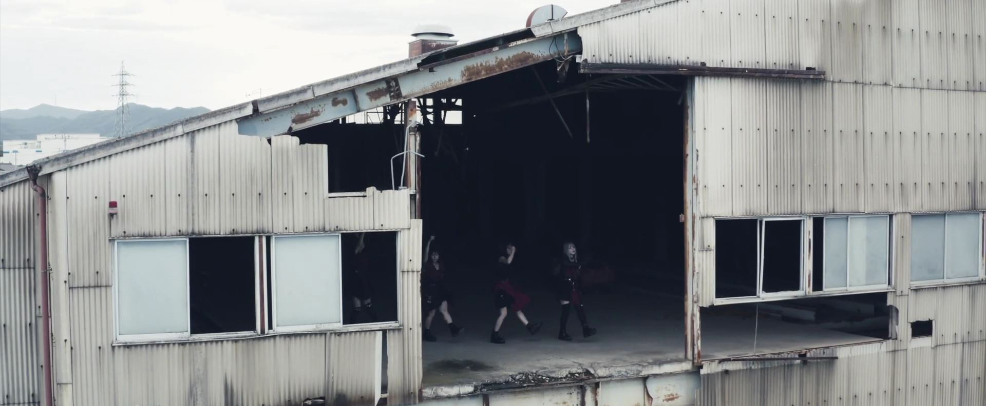 fumi Diary 2号店: ロケ地ノート : BAND-MAID「Shambles」PV撮影場所