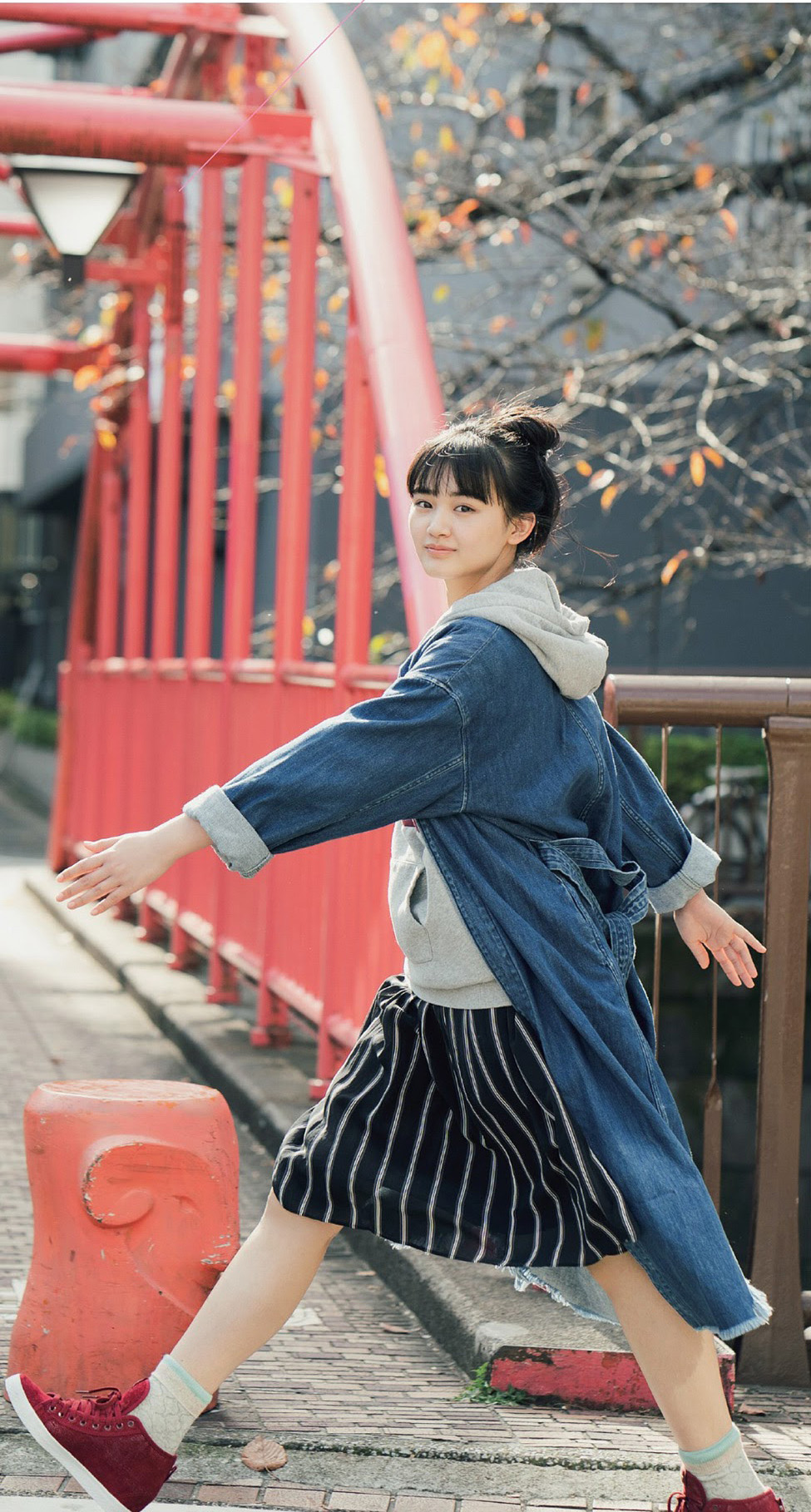 櫻坂46 藤吉夏鈴、森田ひかる、山﨑天 週刊プレイボーイ 2021 No.3-4