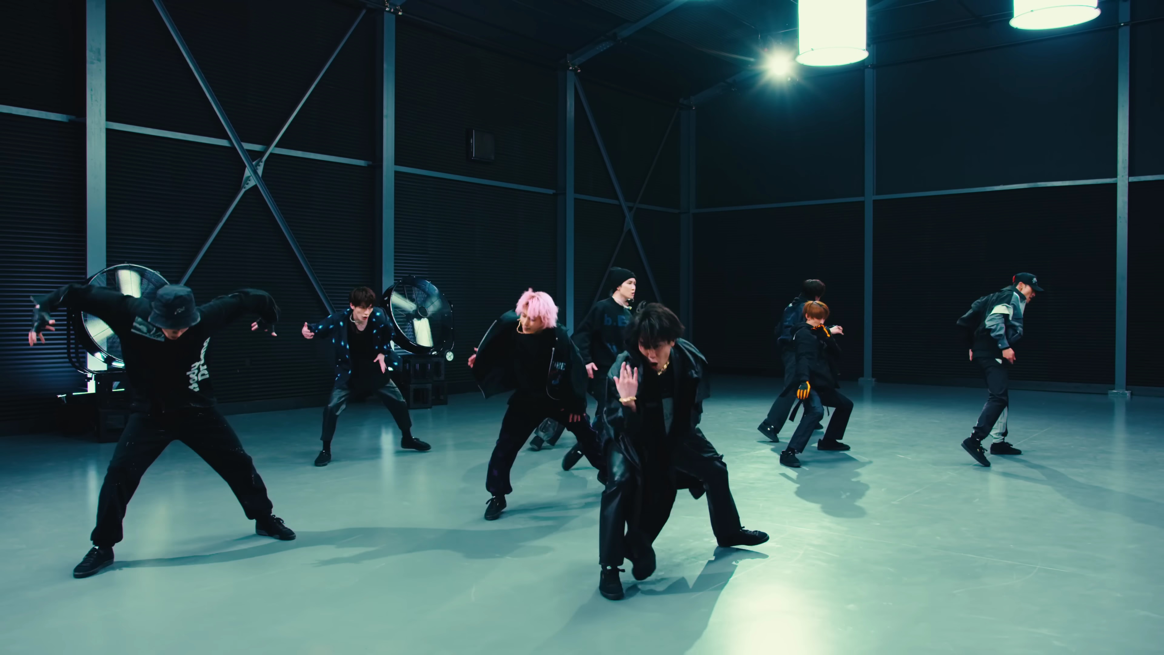 Snow Man「Movin' up」Dance Practice撮影場所 : fumi Diary 2号店