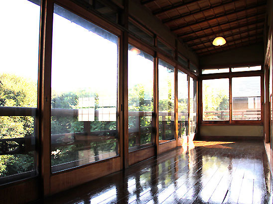 乃木坂46 吉田綾乃クリスティー、梅澤美波、佐藤楓 UTB 2017年4