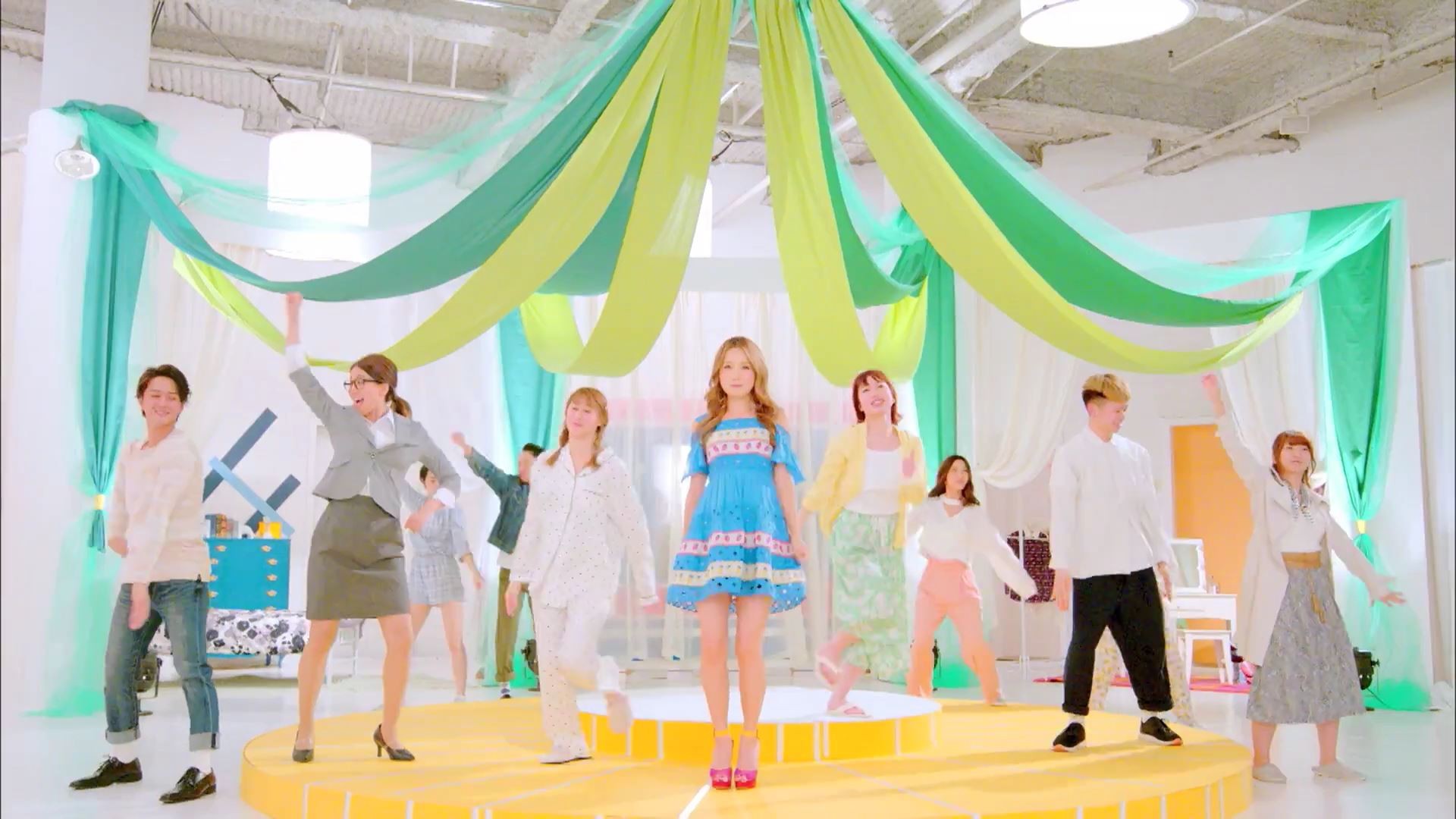 西野 カナ Pv パッ – 西野カナ パッ 曲 – パッ (西野カナの曲) – RNWM