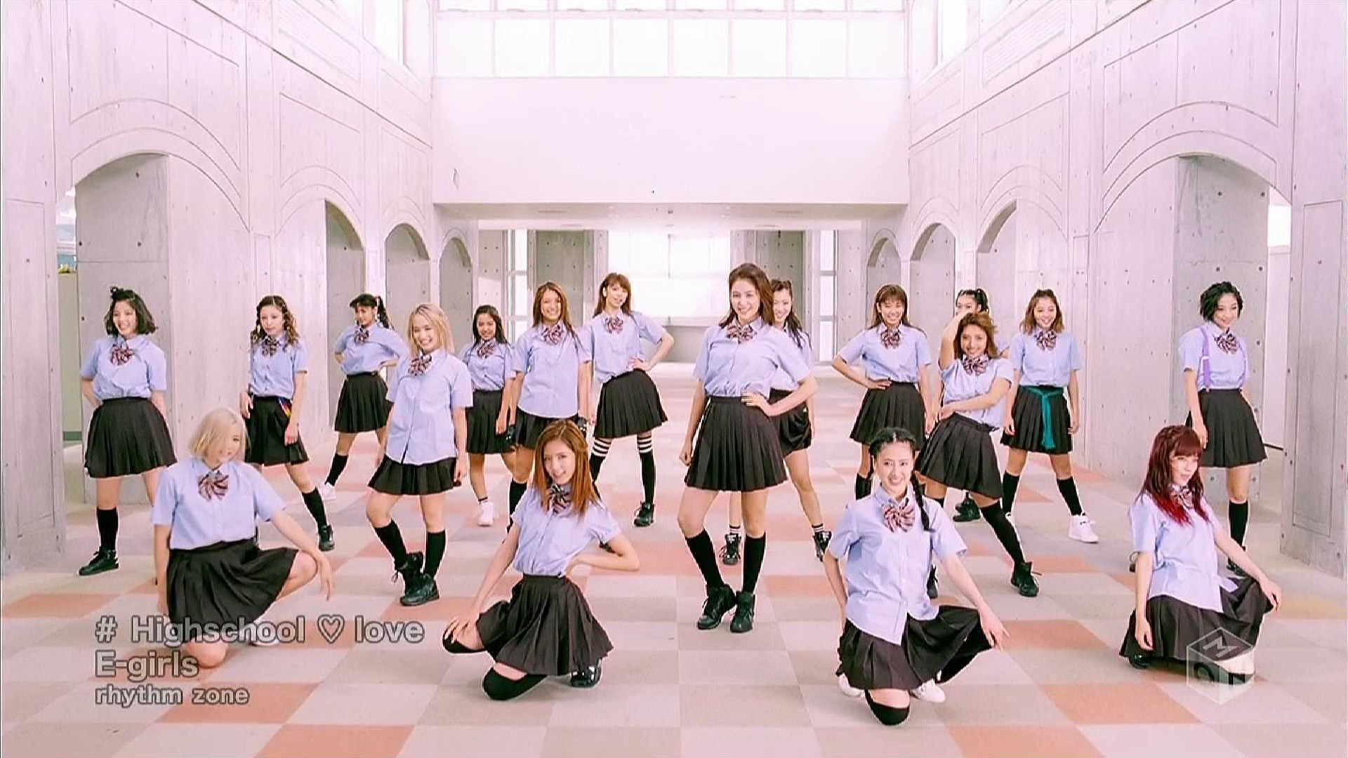 E Girls Highschool Love Pv撮影場所 Fumi Diary 2号店