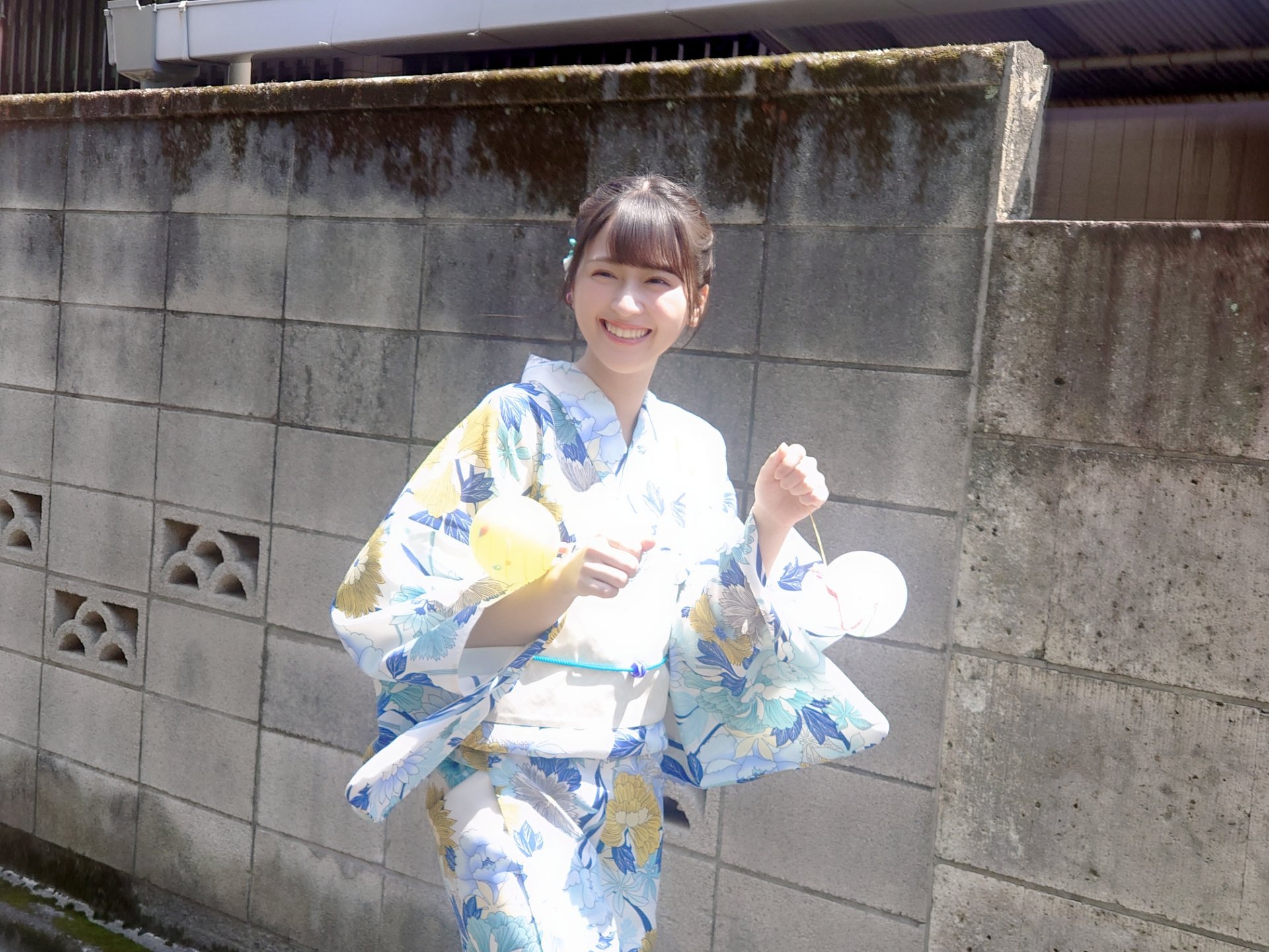 LOVE 佐々木舞香 BRODY 2021年10月号写真撮影場所 : fumi Diary 2号店