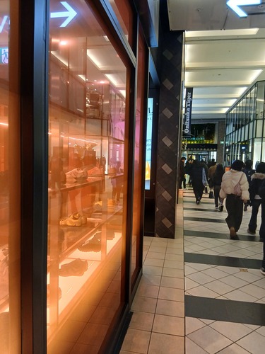 ★株主優待★ 優待消化 7936 アシックス Onitsuka Tiger SCLAW！