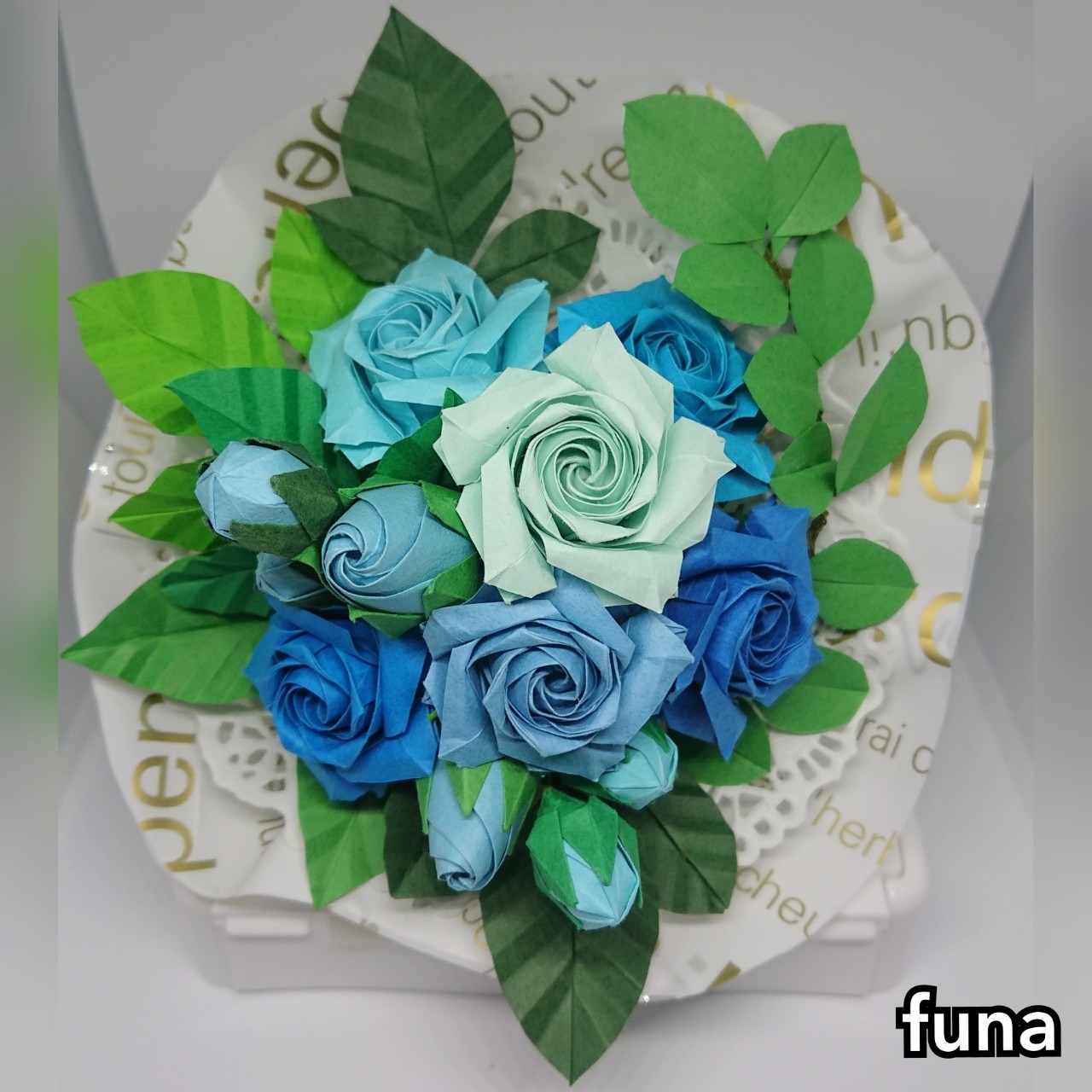 折り紙で青薔薇のミニブーケ Funaxxx
