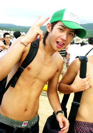 Re いけめん 妄想イケメンヌード ちらりズムの巣