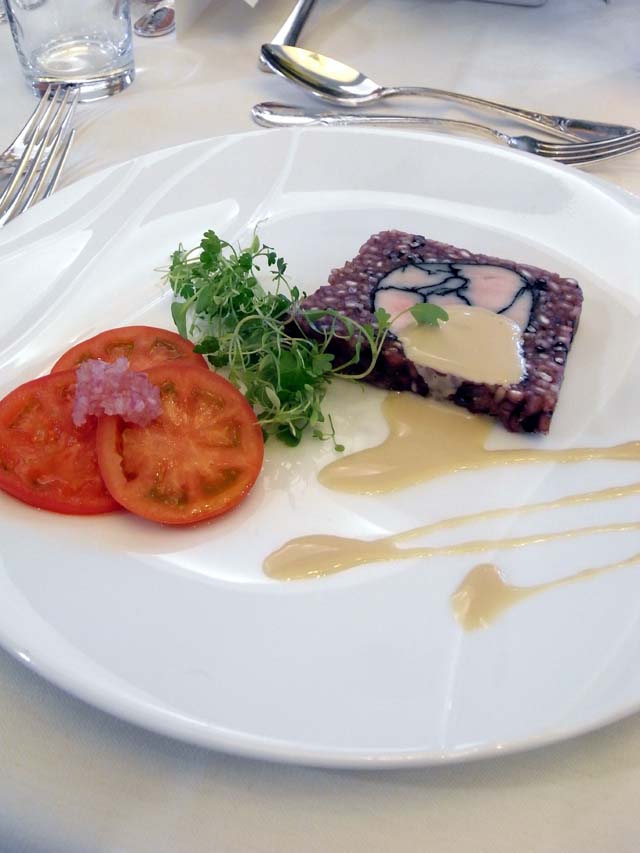 旧軽井沢ホテル音羽ノ森