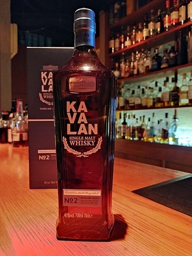 KAVALAN CLASSIC シングルモルトウイスキー 1000ml 40% KAVALAN