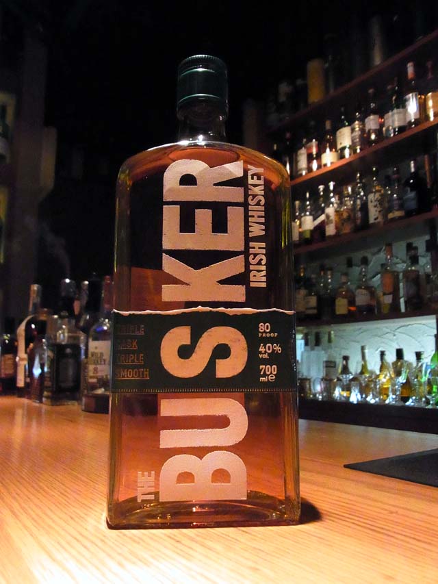 市場 バスカー 40% 700ml アイリッシュウイスキー:酒のすぎた BUSKER 市場 バスカー 40% 700ml アイリッシュウイスキー:酒のすぎた BUSKER