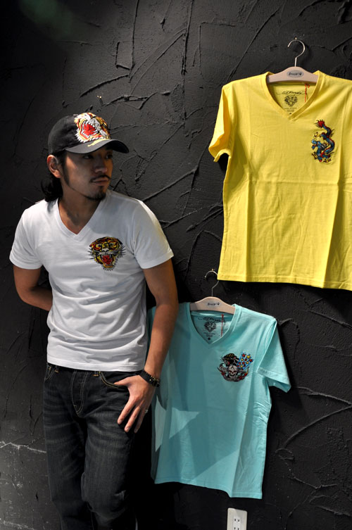 Ed Hardyのtシャツわんさか Funky Dread Ed Hardyのtシャツわんさか Funky Dread
