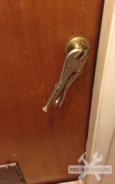 9213