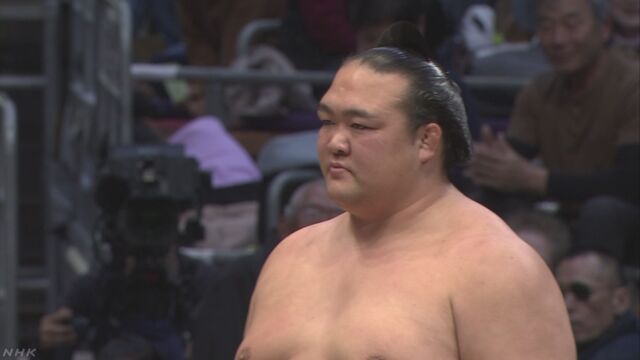 稀勢の里さん、大相撲史上初の優勝なし年間最多勝者となる : ガハろぐNewsヽ(・ω・)/ズコー
