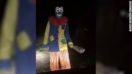 161010163010-creepy-clown-large-169