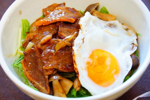 料理研究家 園山真希絵先生がtvで披露した焼肉カレー納豆丼を実際に作ってみたｗｗｗ ガハろぐnewsヽ W ｽﾞｺｰ