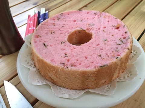 函館で姫一の誕生日は桜のシフォンケーキ エンジェルフードケーキかな 節約ライフを楽しまなきゃ 函館で姫一の誕生日は桜のシフォンケーキ エンジェルフードケーキかな 節約ライフを楽しまなきゃ