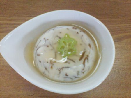 モズク豆腐