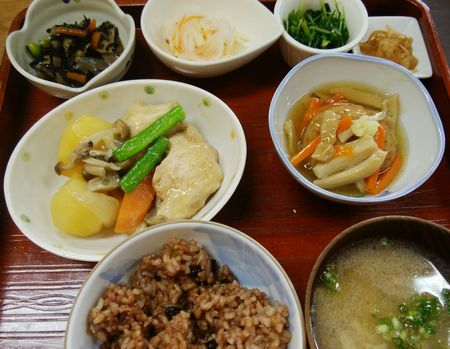 重ね煮の鶏じゃが